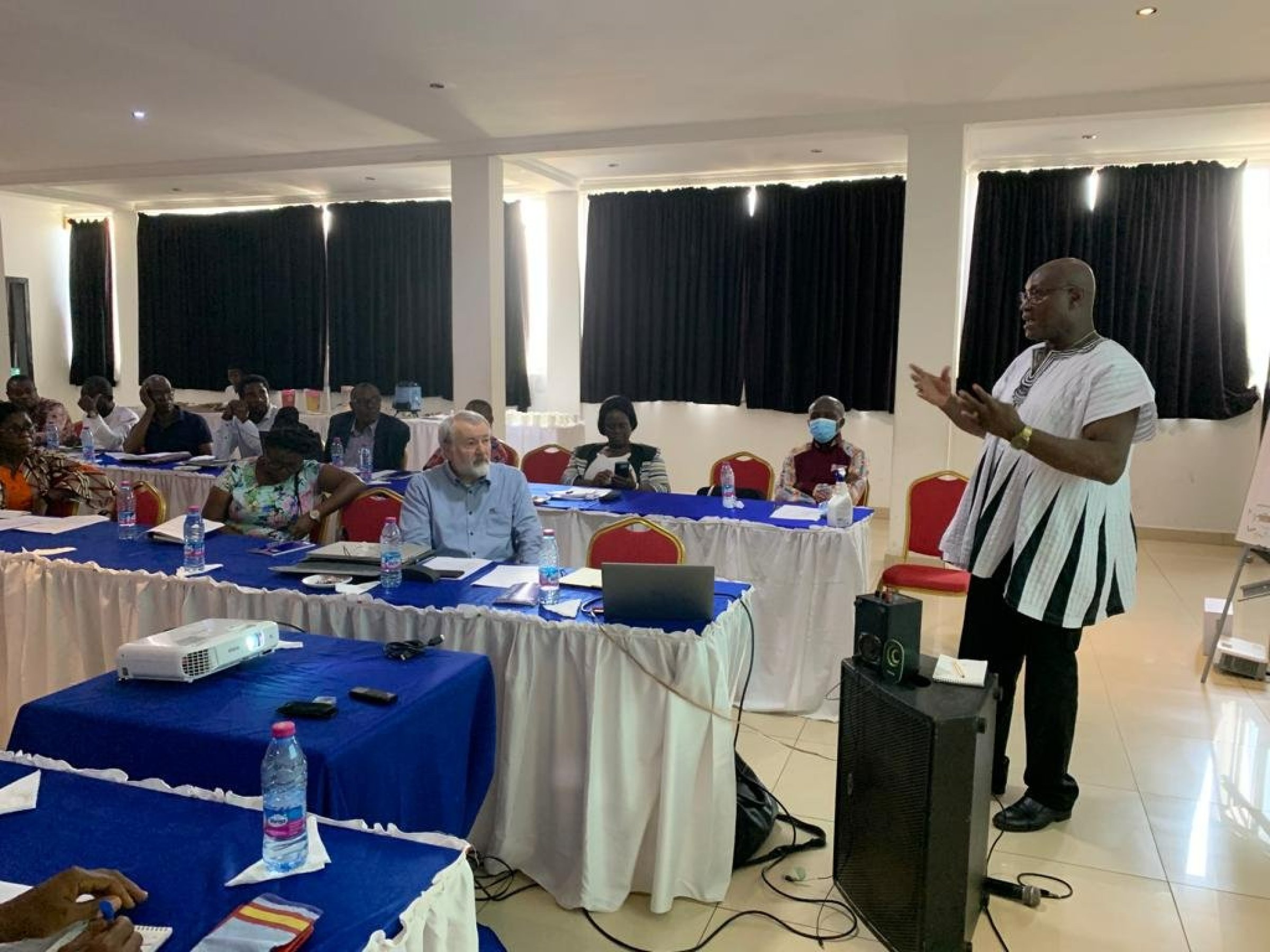 Kofitsyo Cudjoe introduced the proposal for a One-stop Shop for licensing, as a step towards improving licensing and regulatory structures in Ghana’s aquaculture industry. Photo: Jacob Zornu