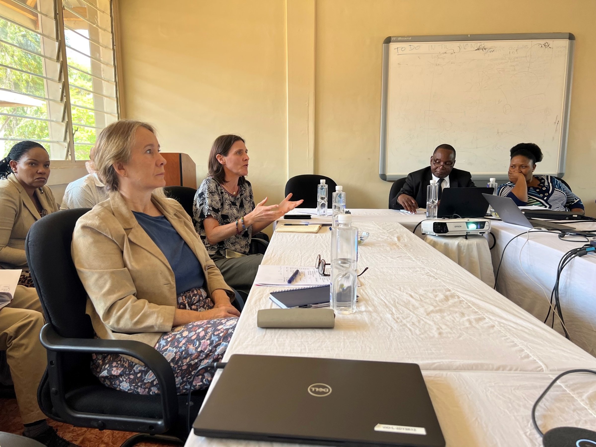 This is also a unique opportunity for Norwegian researchers who can learn from African colleagues about handling disease outbreaks, and thus strengthen our preparedness for new health threats. Photo: Bryndis Holm