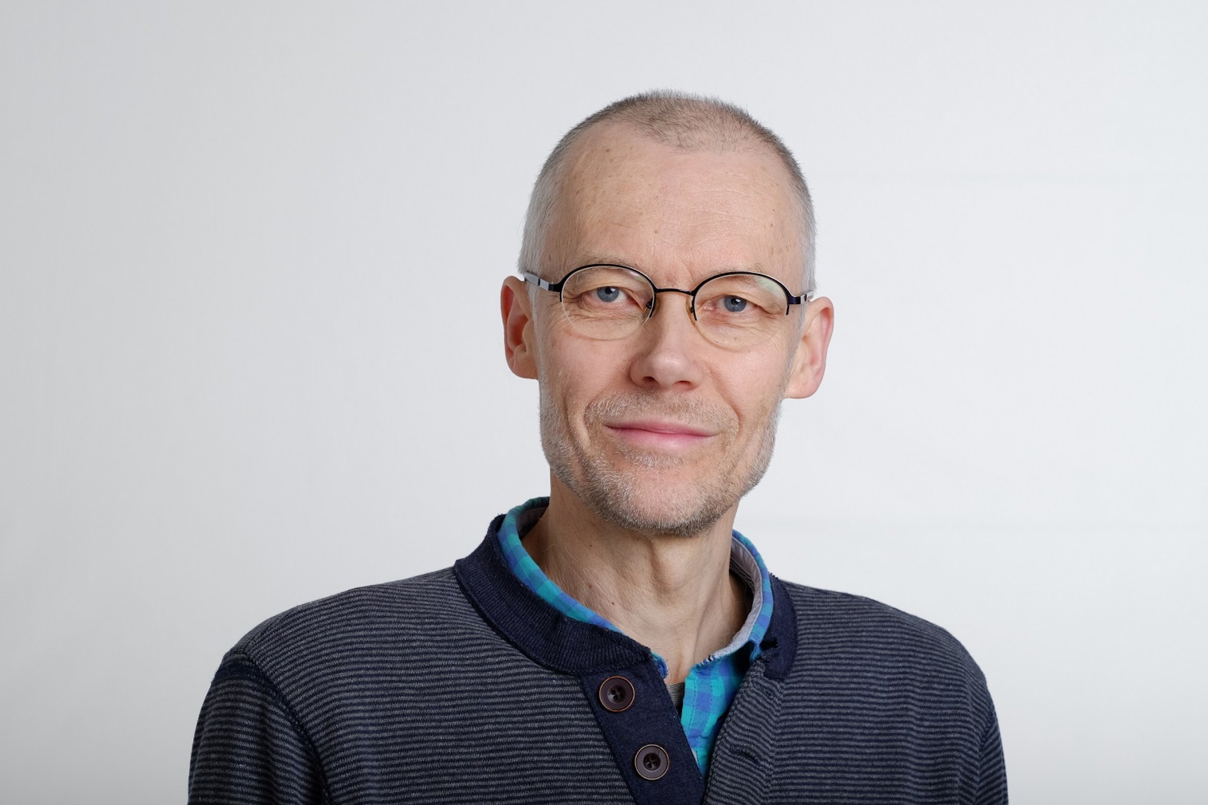 Magne Kaldhusdal samarbeider med ledende forskningsmiljøer både nasjonalt og internasjonalt og publiserer fortsatt viktige gode fagartikler. Foto: Eivind Røhne