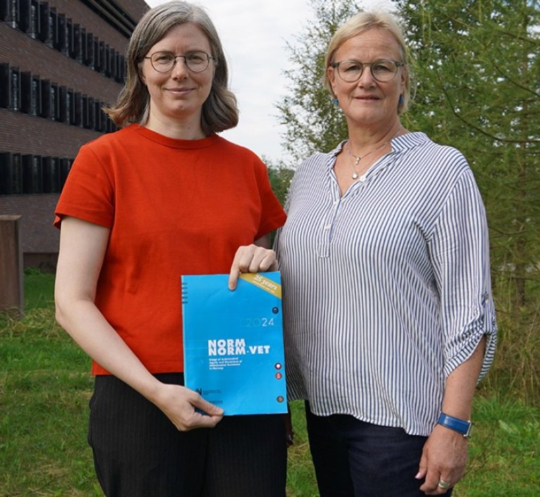 Kari Olli Helgesen og Anne Margrete Urdahl har ansvar for henholdsvis forbruksdel og resistensdel i NORM-VET-rapporten. Foto: Mari Press, Veterinærinstituttet